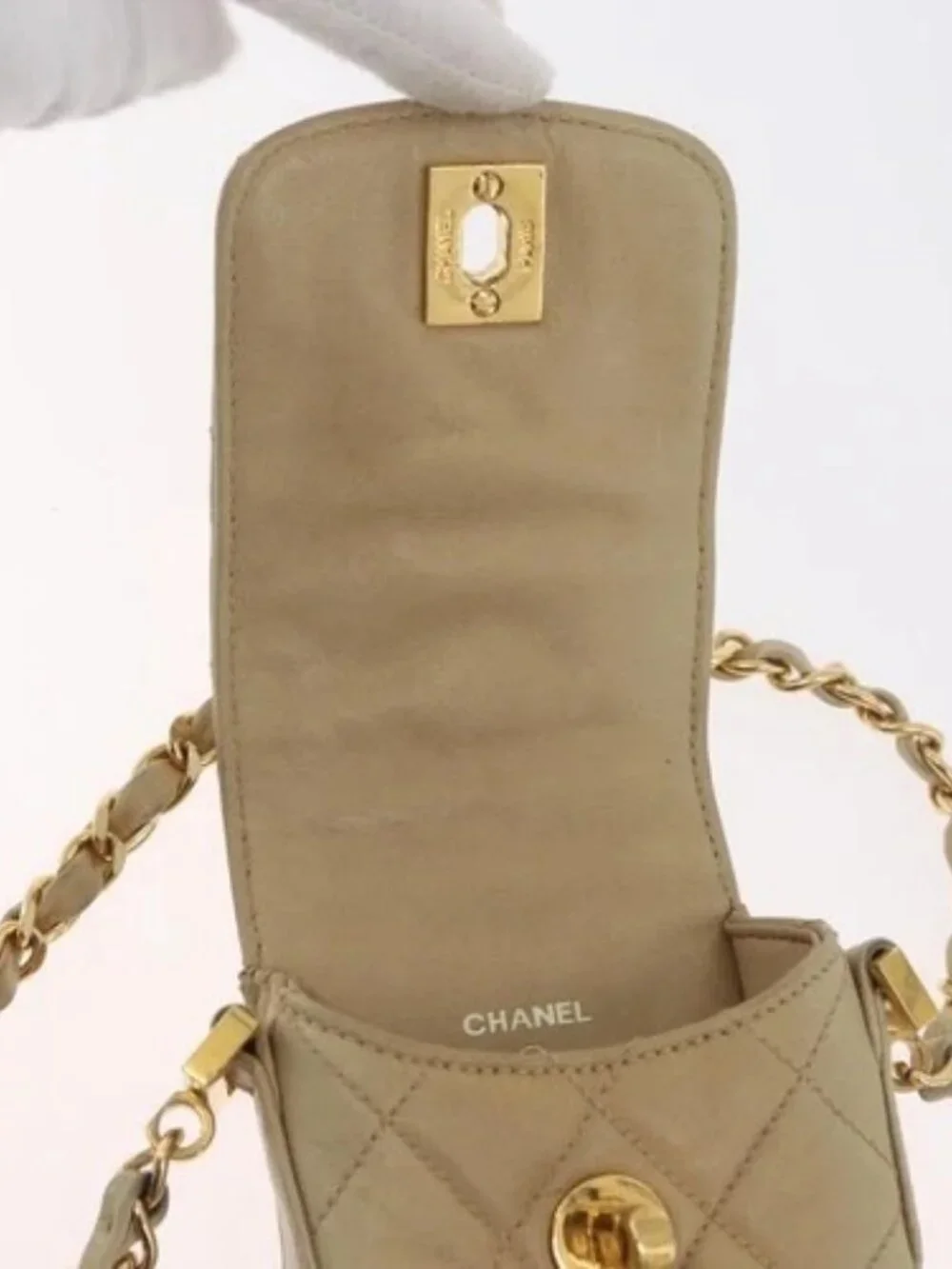 CHANEL Matelasse Chain Shoulder Bag Lamb Skin Beige Gold CC Auth 179876A